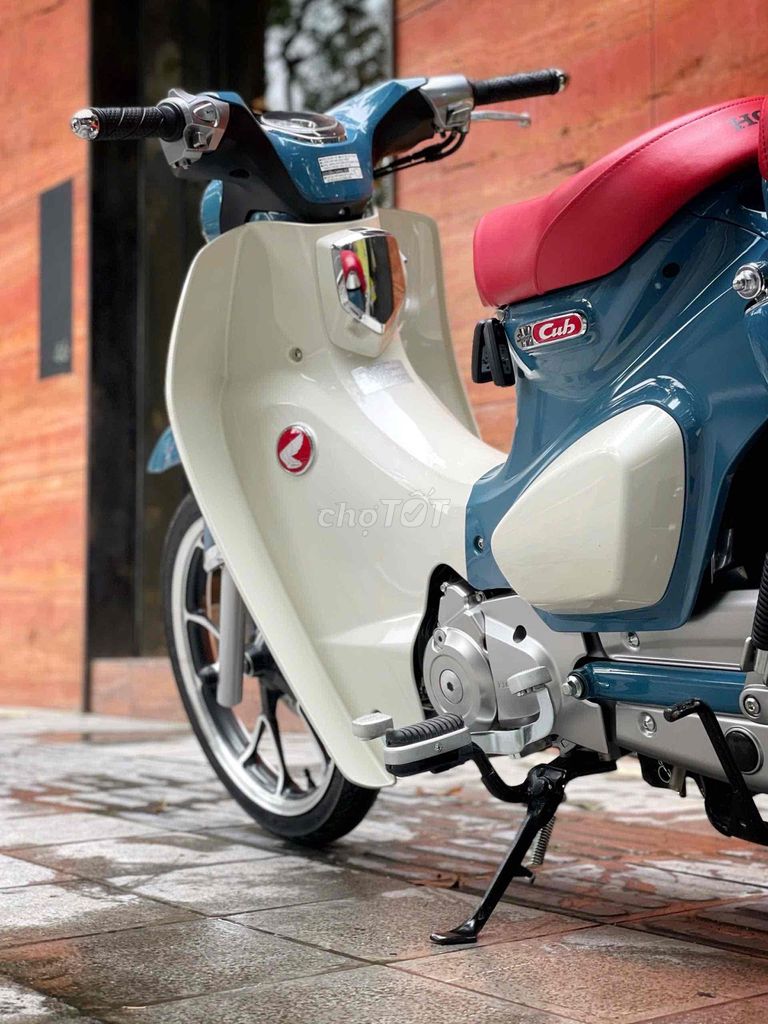 Honda Super Cub C125. Mua bán Xe máy tại Quận Cầu Giấy Hà Nội được đăng bởi Tuấn Việt Motor hình 4