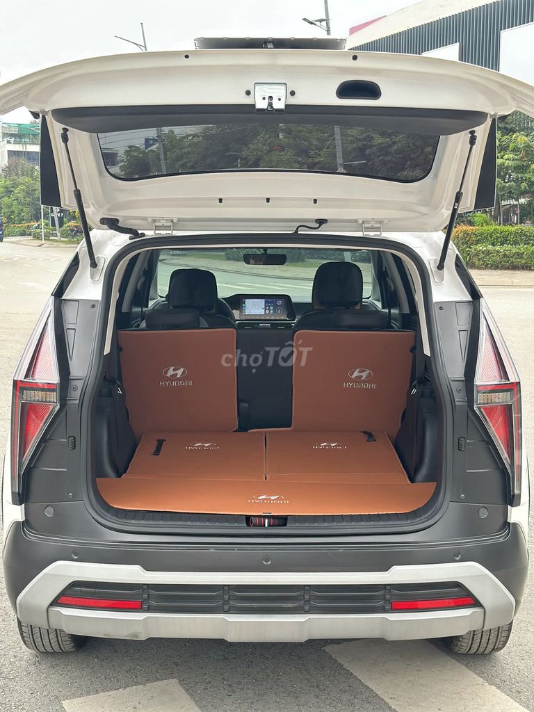 Hyundai Stargazer 2025 Trắng. Mua bán Ô tô tại Quận 11 Tp Hồ Chí Minh được đăng bởi Phạm Thị Ngọc Linh hình 2