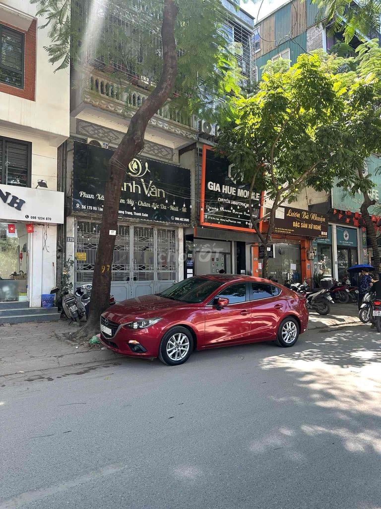 Mazda 3 2016 Красный 78000 км