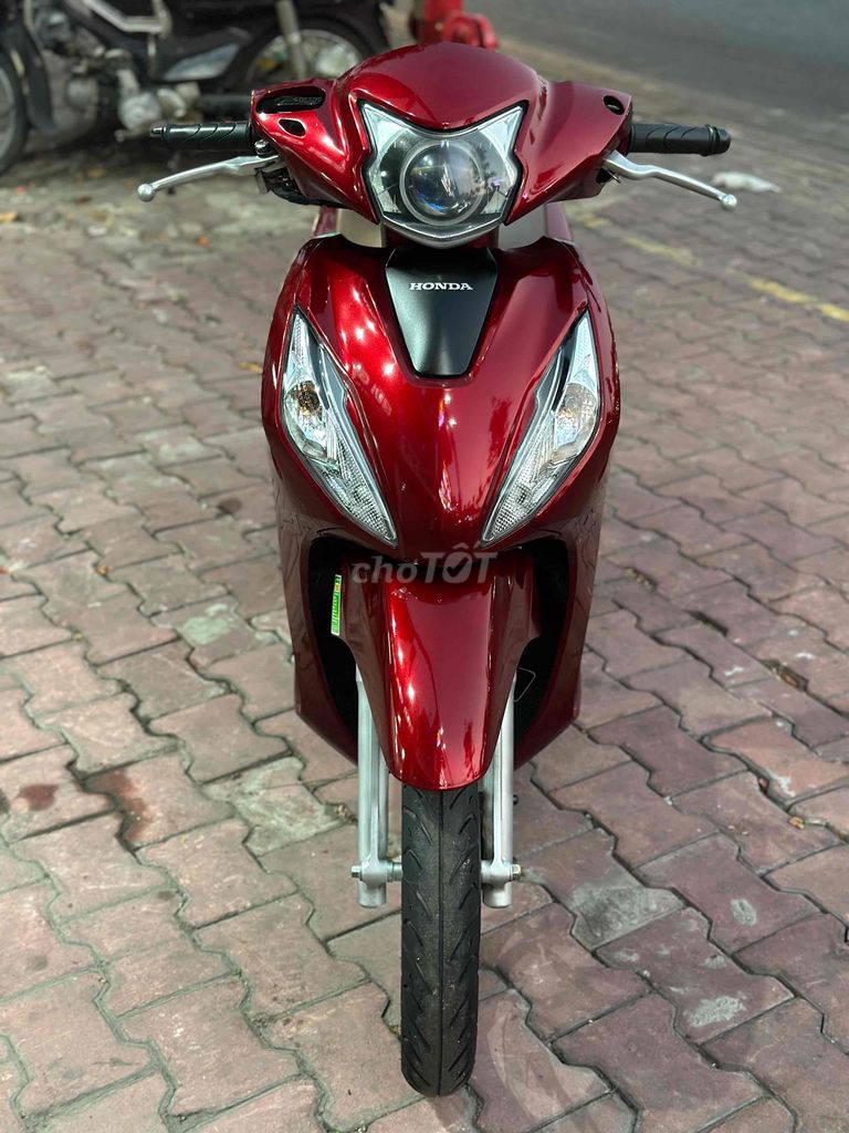 GÓP 0 LS- Vision 2023 Đỏ 12.000km, gương cầu.