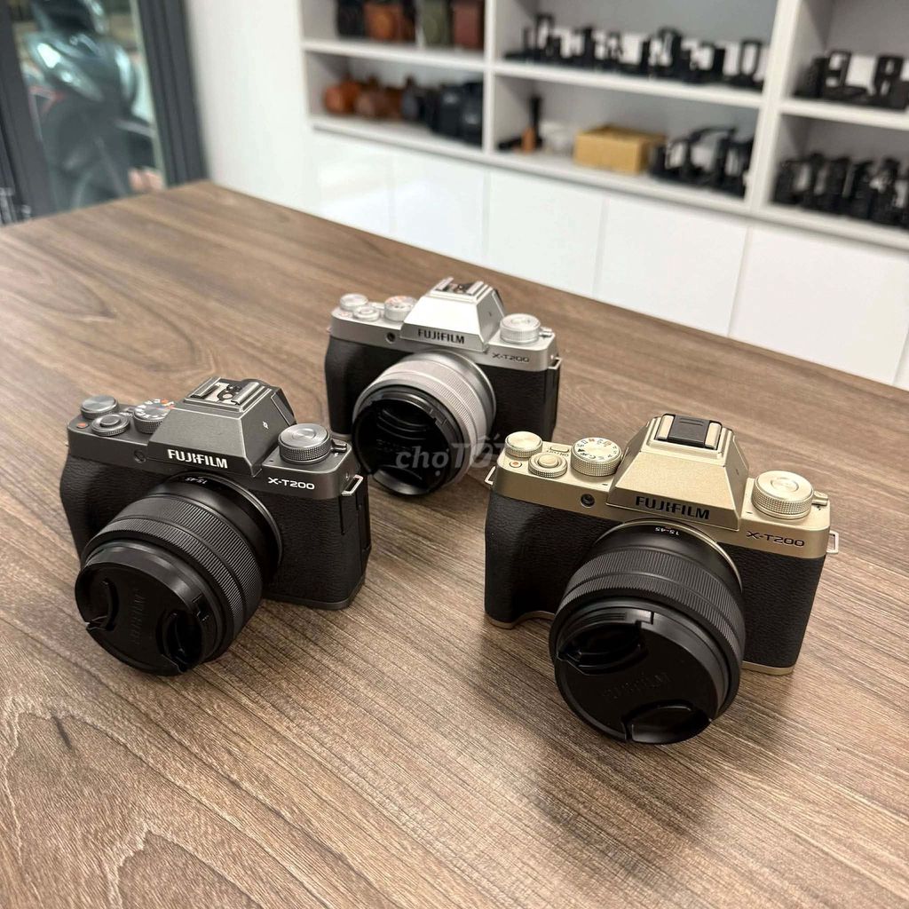 Fujifilm X-T200 & 15-45 F3.5 & 33 F1.4 . Mua bán Máy ảnh, Máy quay tại Quận Thanh Xuân Hà Nội được đăng bởi Máy Ảnh Nguyễn Cường hình 1