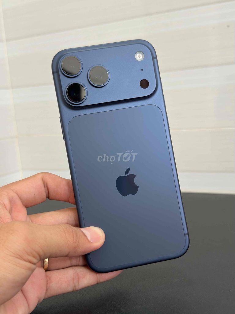 iPhone 17 Pro Max 256GB Xanh ll/a esim sạc 2 lần. Mua bán Điện thoại tại Thành phố Biên Hòa Đồng Nai được đăng bởi Đức Hoà  hình 1