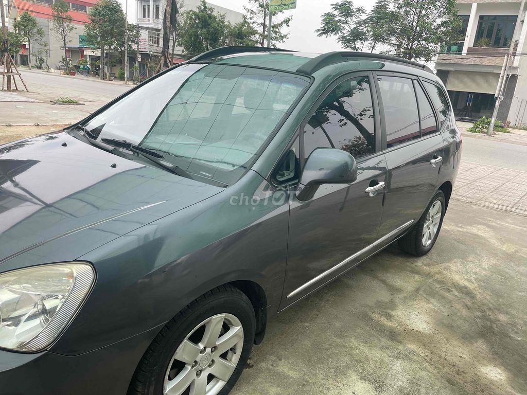 Kia Carens 2008 2.0 MT - 20000 km