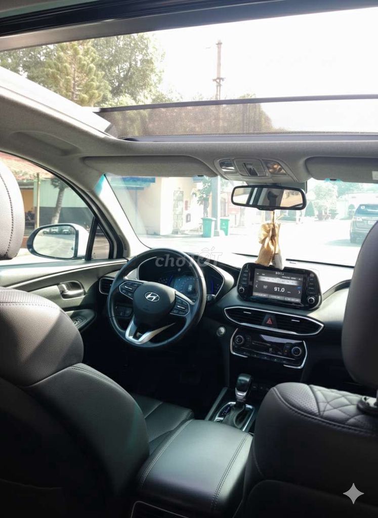 Santafe model 2019 máy xăng 2 cầu. Mua bán Ô tô tại Quận Tân Phú Tp Hồ Chí Minh được đăng bởi Đoàn Thiên Ân  hình 17