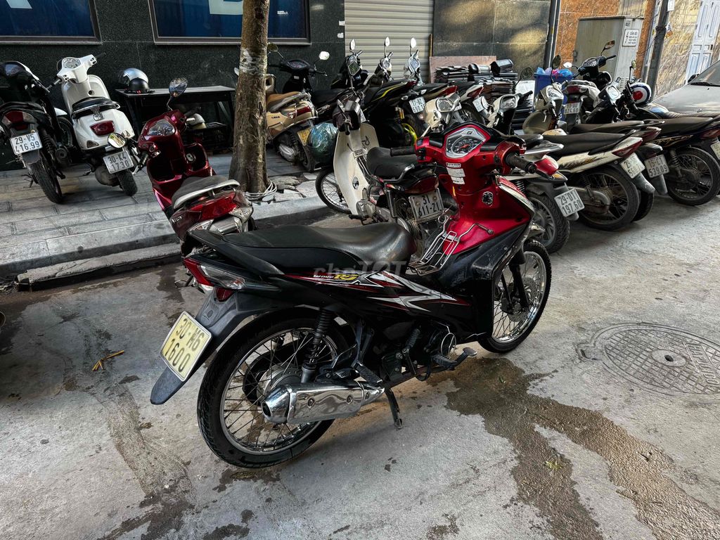 ai có nhu cầu liên hệ số điện thoại có fixx. Mua bán Xe máy tại Quận Hà Đông Hà Nội được đăng bởi Nguyễn đình hùng hình 9