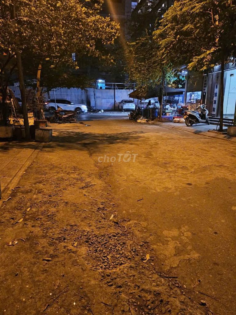 Таунхаус Ван Фу, Хадонг, 50м2 х 3 этажа