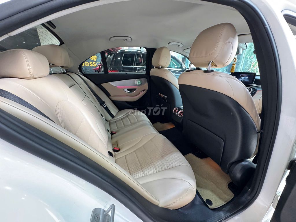 Mercedes-Benz C200 2015 Up Full C300 2021. Mua bán Ô tô tại Quận Thanh Xuân Hà Nội được đăng bởi Nguyễn Tuấn Hoàng hình 19