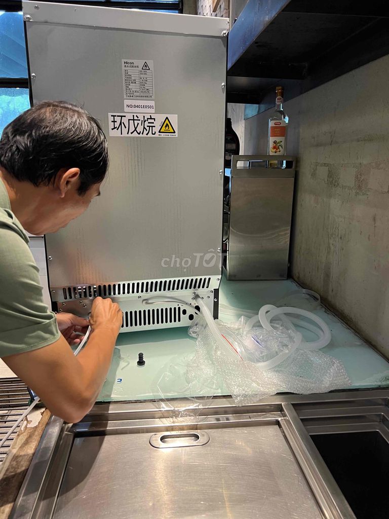 MÁY LÀM ĐÁ VIÊN 100KG/Ngày giá *** thị trường