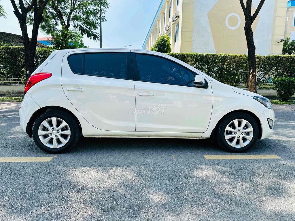 Hyundai i20 2013  1.4 AT -. Mua bán Ô tô tại Quận 1 Tp Hồ Chí Minh được đăng bởi AUTO 380 hình 10