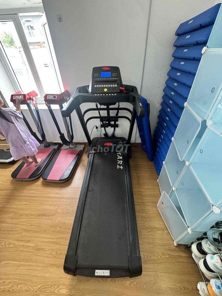 Máy chạy bộ MHT 28 Đen