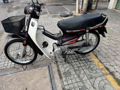 Honda Dream Thái