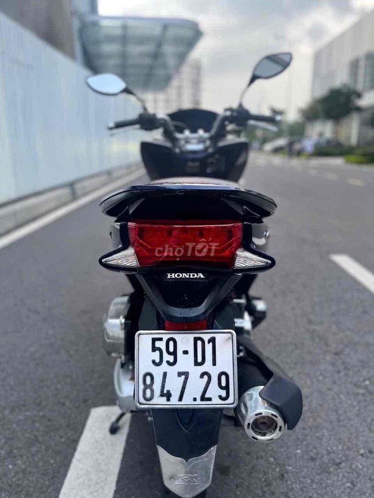 Honda PCX125cc 2014 Xanh đen. Mua bán Xe máy tại Quận Gò Vấp Tp Hồ Chí Minh được đăng bởi Cầm đồ Thanh Nhật hình 2