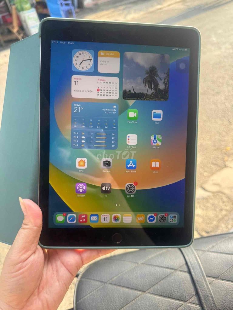 Apple iPad Pro 9.7 128GB Xám. Mua bán Máy tính bảng tại Thành phố Thuận An Bình Dương được đăng bởi Ngọc Thảo  hình 1