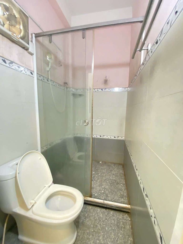 cho thuê nhà Nguyễn Thị Huỳnh 3PN, 3WC giá 14tr