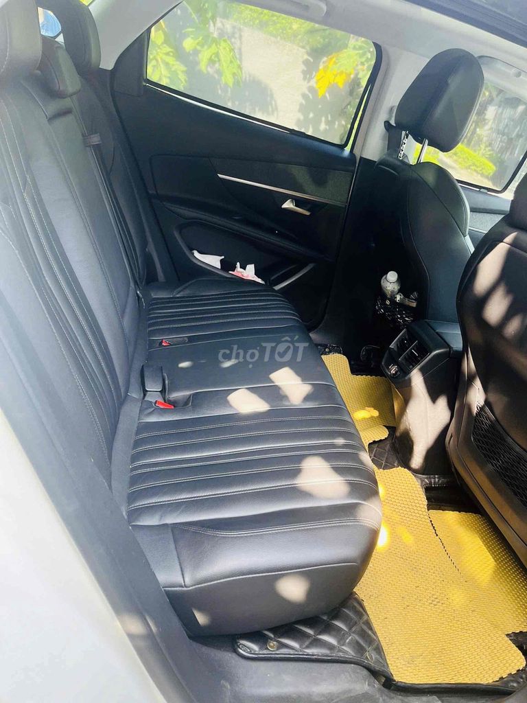 Peugeot 3008 2018 1.6L Turbo - 130000 km. Mua bán Ô tô tại Quận Nam Từ Liêm Hà Nội được đăng bởi Minh Phùng hình 13