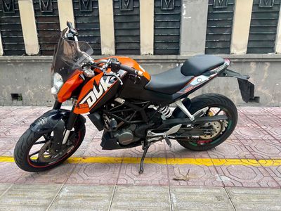 KTM Duke 125 2014 bstp chính chủ. Mua bán Xe máy tại Quận 4 Tp Hồ Chí Minh được đăng bởi Tủn Ca