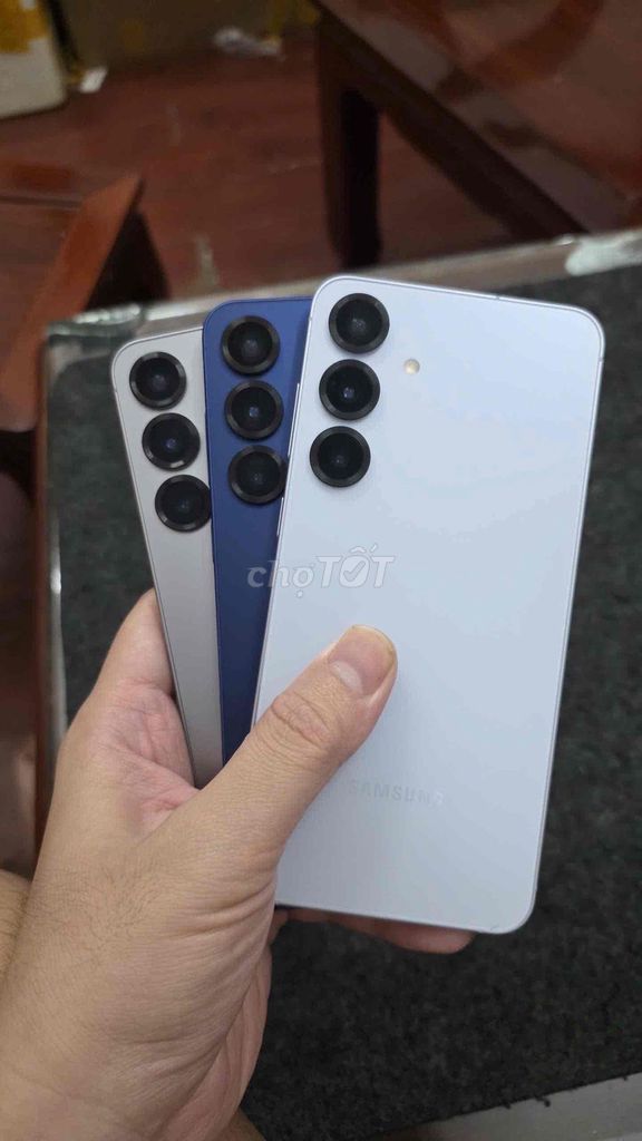 Samsung S25 Plus 12GB 256GB Xám, Xanh, Trắng. Mua bán Điện thoại tại Quận Thanh Xuân Hà Nội được đăng bởi Viet Hungg hình 1
