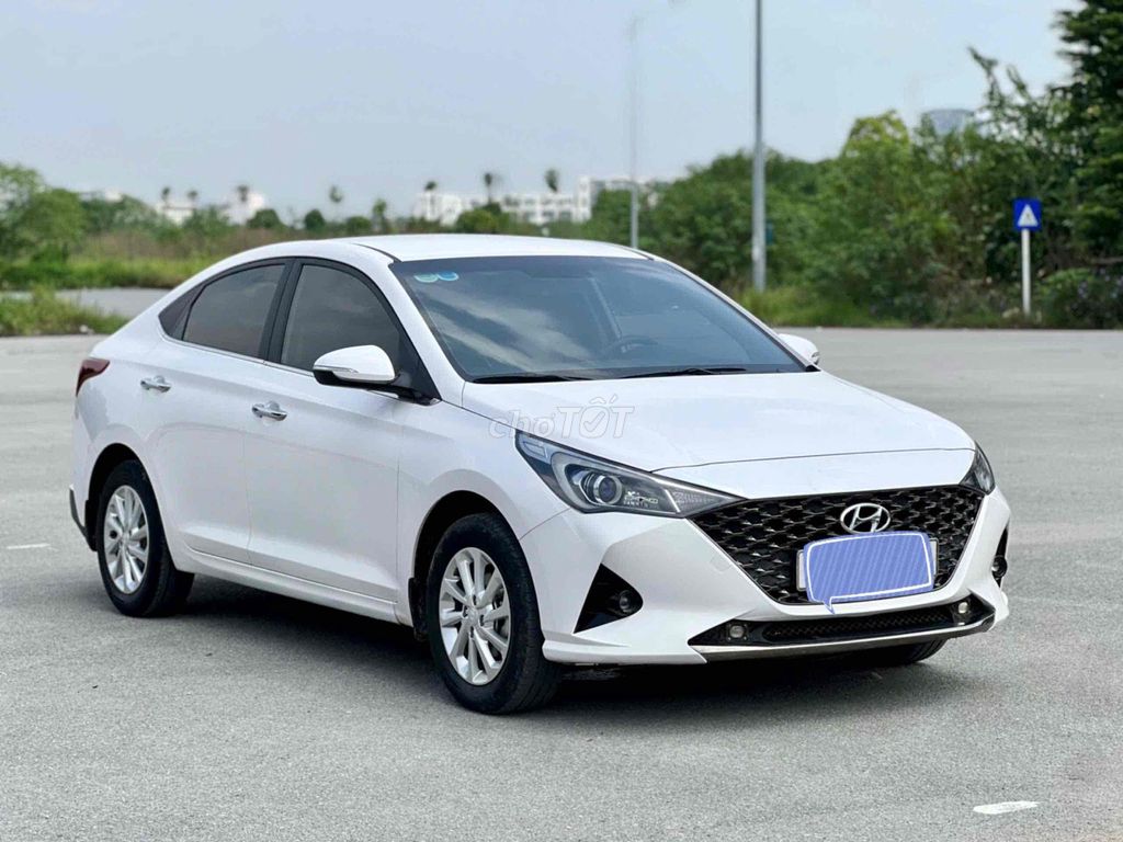 Hyundai Accent 2024 1.4 MT - 24000 km. Mua bán Ô tô tại Quận Hoàng Mai Hà Nội được đăng bởi QUANG TU hình 4