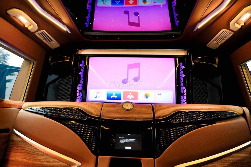 Mercedes Benz V Class 2021 V250 Luxury - 38000 km. Mua bán Ô tô tại Quận Tân Bình Tp Hồ Chí Minh được đăng bởi GREENWAY AUTO hình 11