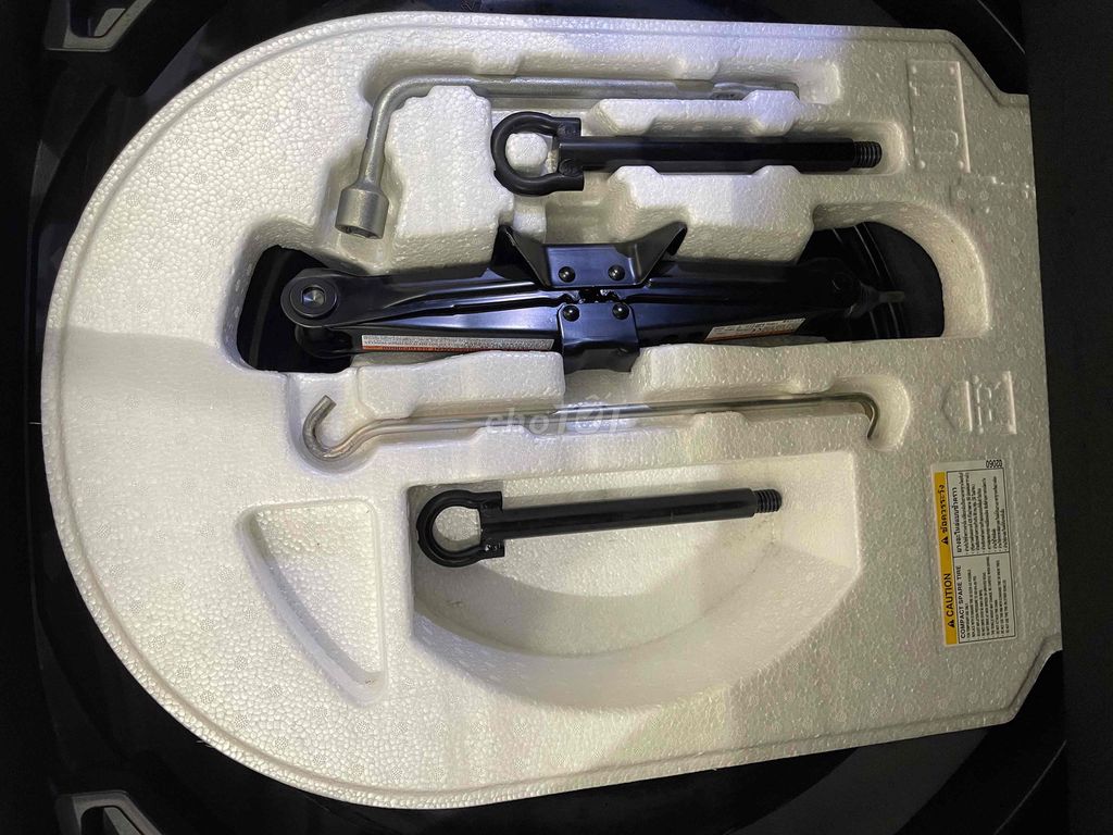 Toyota Corolla Cross 1.8V 2020. Mua bán Ô tô tại Quận Tân Phú Tp Hồ Chí Minh được đăng bởi Lê Tấn Dũ hình 17