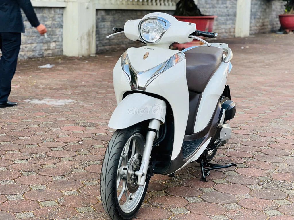 Honda SH Mode 125 chính chủ BIỂN 29. Mua bán Xe máy tại Quận Cầu Giấy Hà Nội được đăng bởi Mai Khánh hình 5