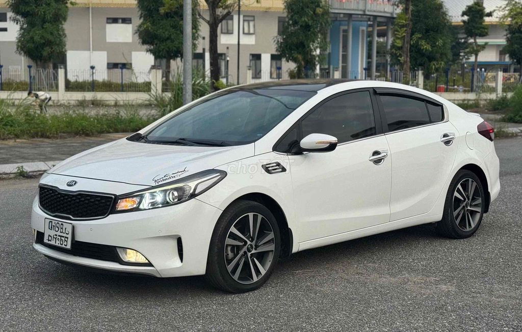 Kia Cerato 2017 2.0 AT - 7000 km. Mua bán Ô tô tại Quận Cầu Giấy Hà Nội được đăng bởi ngoc cuong hình 4