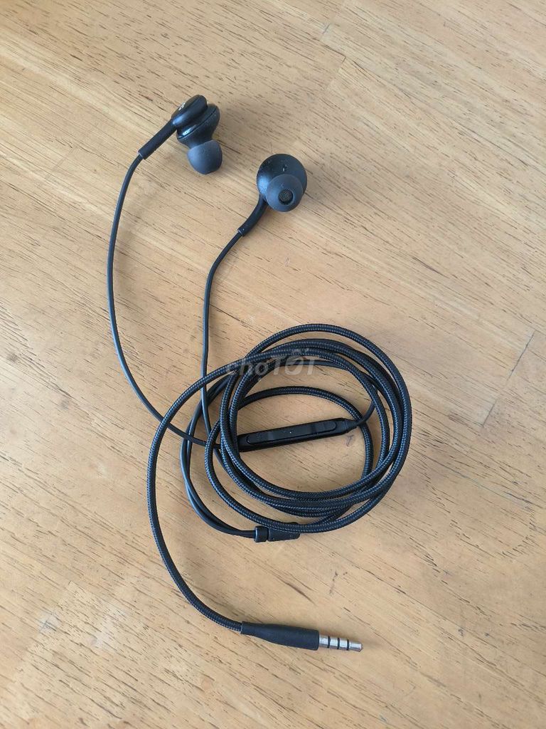Tai nghe AKG Jack 3.5mm 98%. Mua bán Tivi, Âm thanh tại Quận Tân Phú Tp Hồ Chí Minh được đăng bởi Bin hình 1