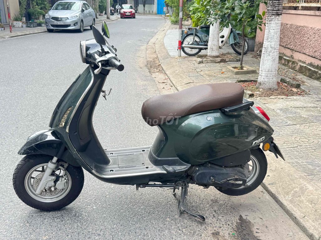 Piaggio Vespa 50 2022 оливковый