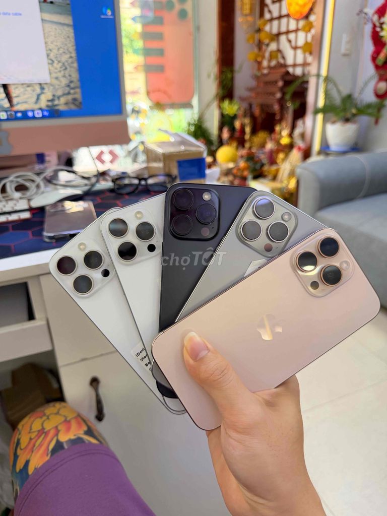 iPhone 16 Pro Max 256GB Quốc tế Đa dạng. Mua bán Điện thoại tại Quận Lê Chân Hải Phòng được đăng bởi Đức Nguyễn Apple hình 1