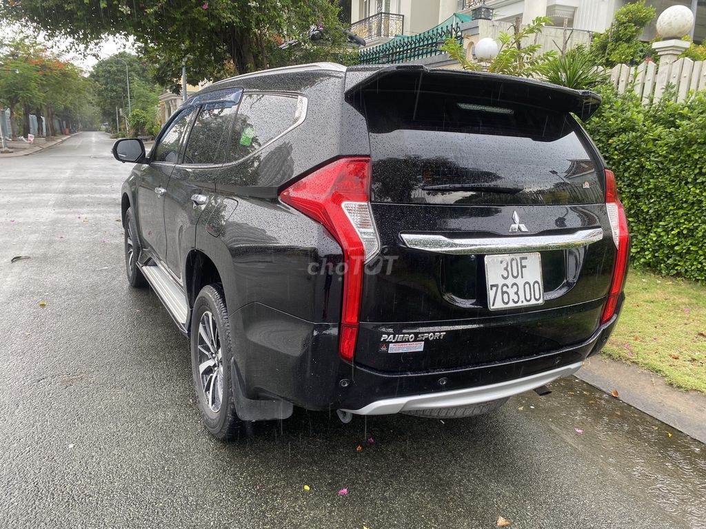 Mitsubishi Pajero Sport 2018 3.0G 4x2 AT Premium. Mua bán Ô tô tại Quận 7 Tp Hồ Chí Minh được đăng bởi quốc phương hình 4