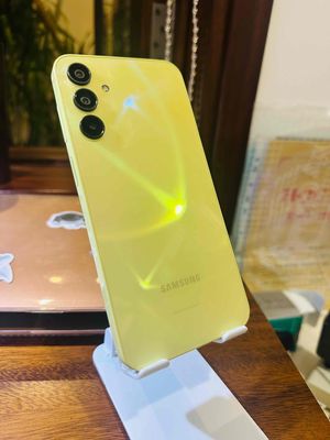Samsung A15 128GB Vàng Gần như mới