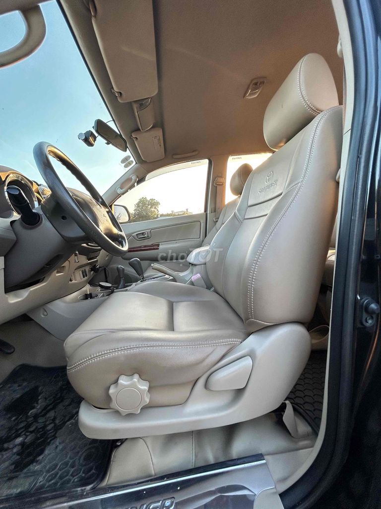 Toyota Fortuner SR5 2007. Mua bán Ô tô tại Quận Bình Tân Tp Hồ Chí Minh được đăng bởi Nguyên hình 9