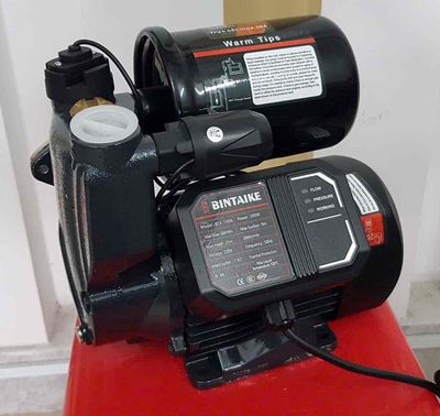 Máy bơm tăng áp điện tử Bintaike 200W BH 12T. Mua bán Đồ chuyên dụng, Giống nuôi trồng tại Quận Bình Tân Tp Hồ Chí Minh được đăng bởi Mr Dương