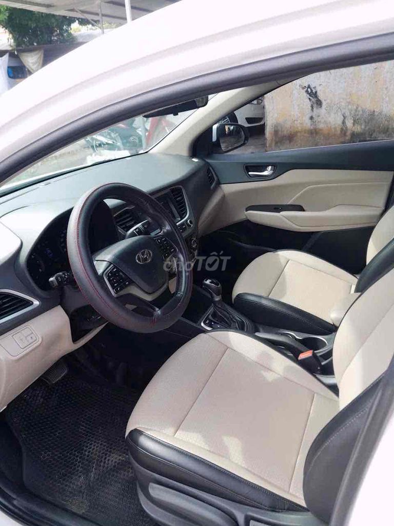 Hyundai Accent 2018 1.4 ATH - 105000 km. Mua bán Ô tô tại Quận Tân Phú Tp Hồ Chí Minh được đăng bởi Auto Tân Phú hình 14