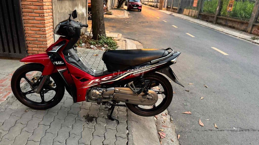 Yamaha Sirius RC 2011 Đỏ. Mua bán Xe máy tại Quận Bình Thạnh Tp Hồ Chí Minh được đăng bởi Quyphan hình 3