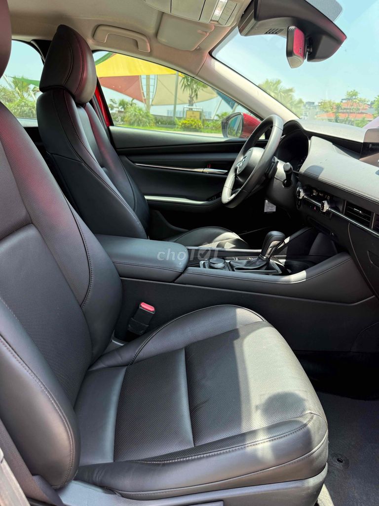 Mazda 3 2022 1.5L Luxury - 80 km. Mua bán Ô tô tại Quận Long Biên Hà Nội được đăng bởi Le hao hình 9