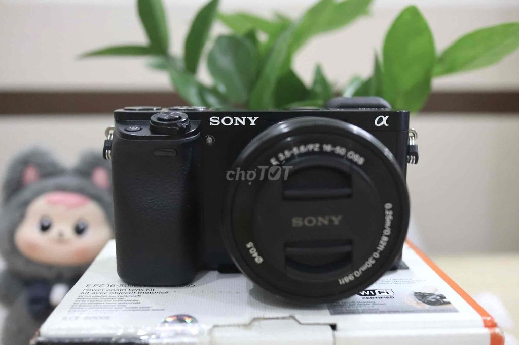 SONY A6000 KÈM KIT 16-50 ĐẸP KENG FULL BOX