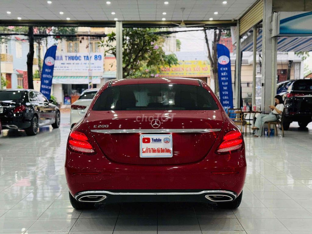 Mercedes Benz E Class 2017 E200 - 59000 km. Mua bán Ô tô tại Thành phố Thủ Dầu Một Bình Dương được đăng bởi Dương Tuấn Anh hình 4