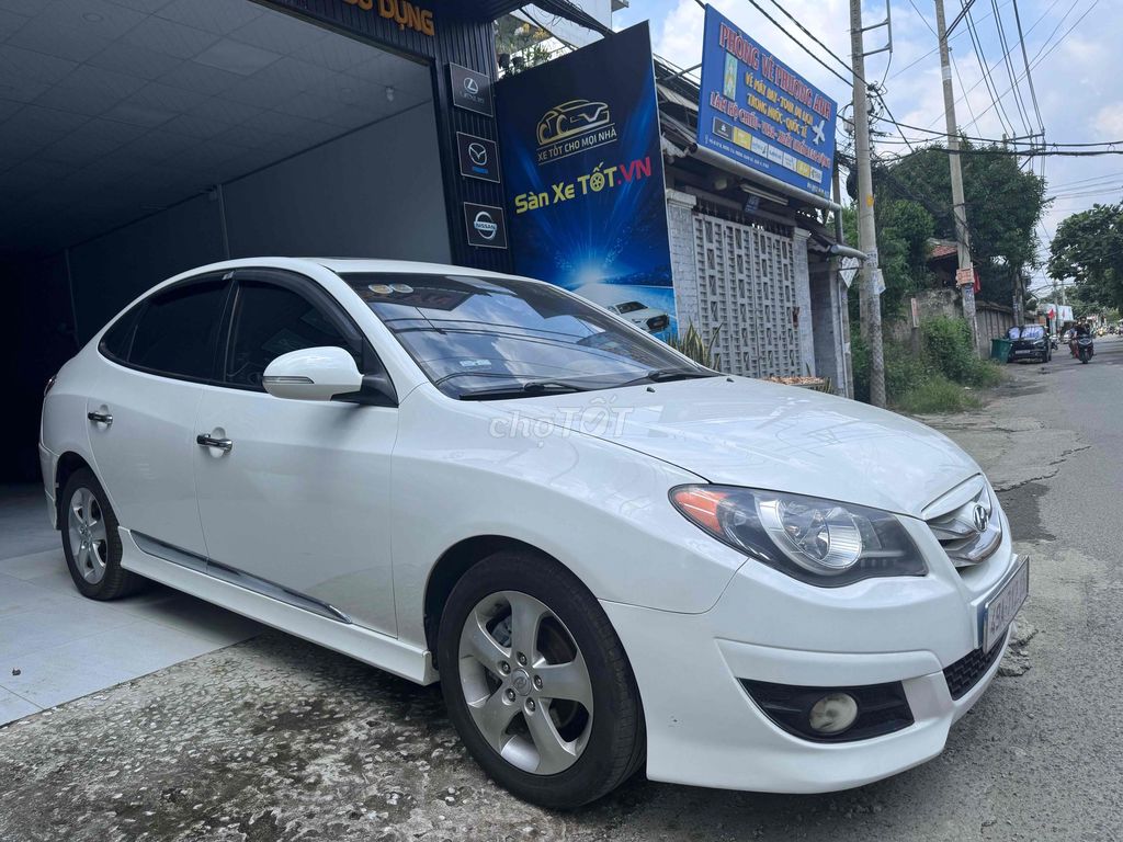 Hyundai Avante 2011 - 105000 km. Mua bán Ô tô tại Quận 12 Tp Hồ Chí Minh được đăng bởi Tân  hình 2