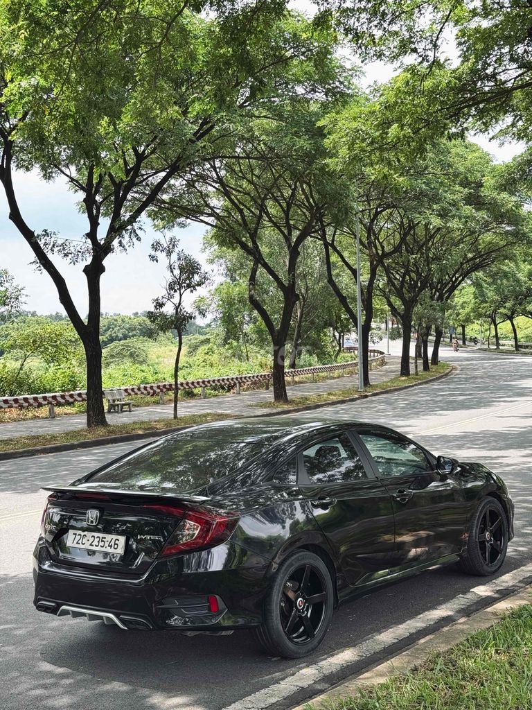Honda Civic G 2019 Full Balck ✅. Mua bán Ô tô tại Thành phố Dĩ An Bình Dương được đăng bởi Nguyễn Sơn Auto hình 4