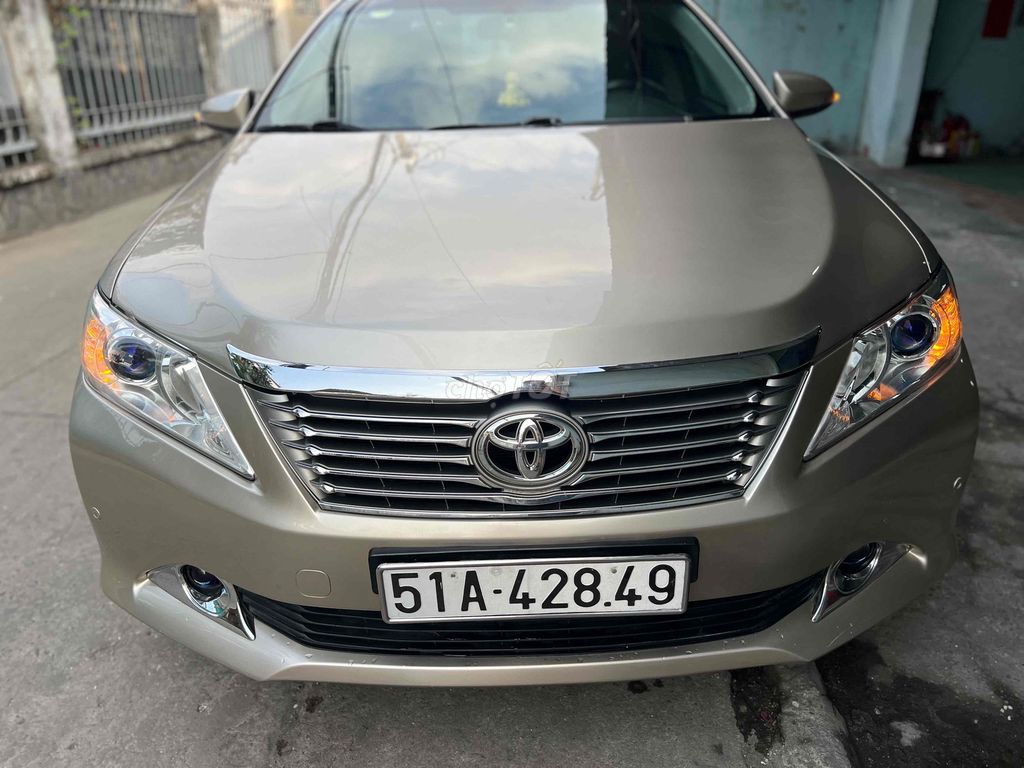 Toyota Camry 2012 photo 2