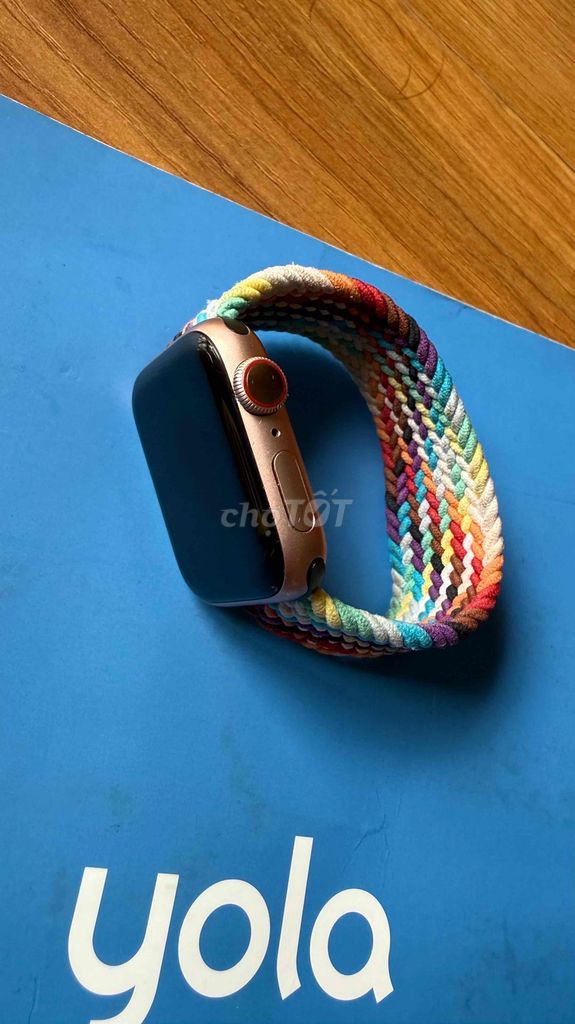 Apple Watch Series 4 40mm Vàng hồng. Mua bán Thiết bị đeo thông minh tại Quận Bình Tân Tp Hồ Chí Minh được đăng bởi Dũng Ng hình 1