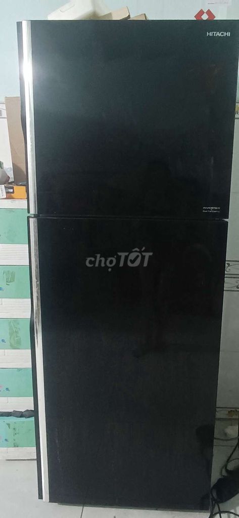 Tủ lạnh Hitachi Inverter Đen. Mua bán Tủ lạnh tại Huyện Bến Lức Long An được đăng bởi Hoang Ngoc Diep hình 1