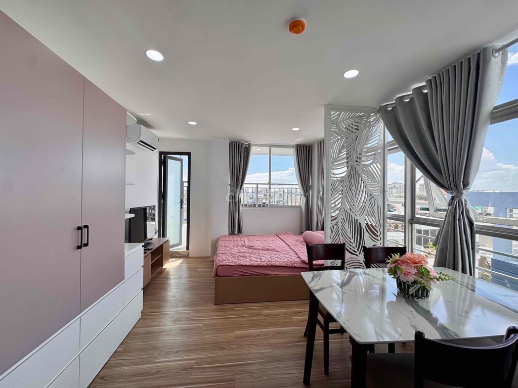 🔥Studio_Ban Công Gần Cv Tao Đàn Quận 3_Yên Tĩnh_40m2