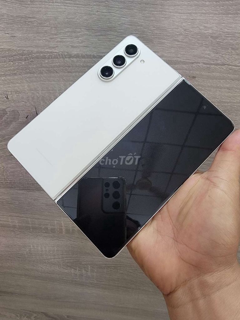 Về em Z fold5  2sim 12/256gb zin đẹp 99%. Mua bán Điện thoại tại Quận Gò Vấp Tp Hồ Chí Minh được đăng bởi Dương Điện Thoại giá rẻ  hình 1