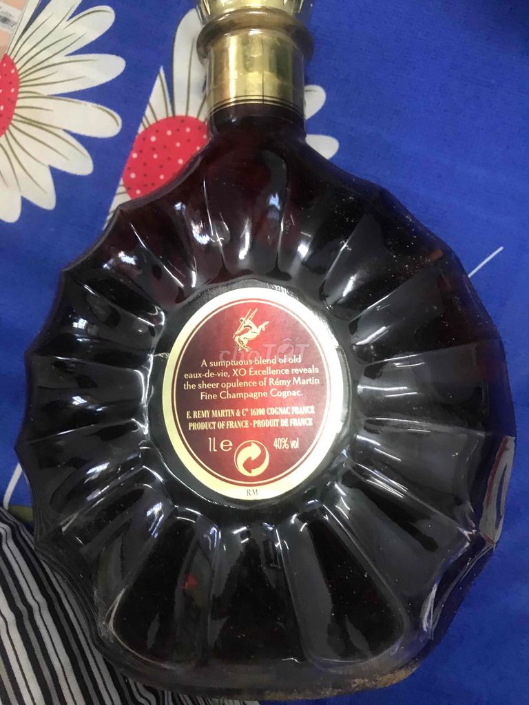 Reme martin 1 lít. hàng xách tay, k uống nên bán. Mua bán Đồ ăn, thực phẩm và các loại khác tại Thành phố Nha Trang Khánh Hòa được đăng bởi Dũng Nguyễn hình 1
