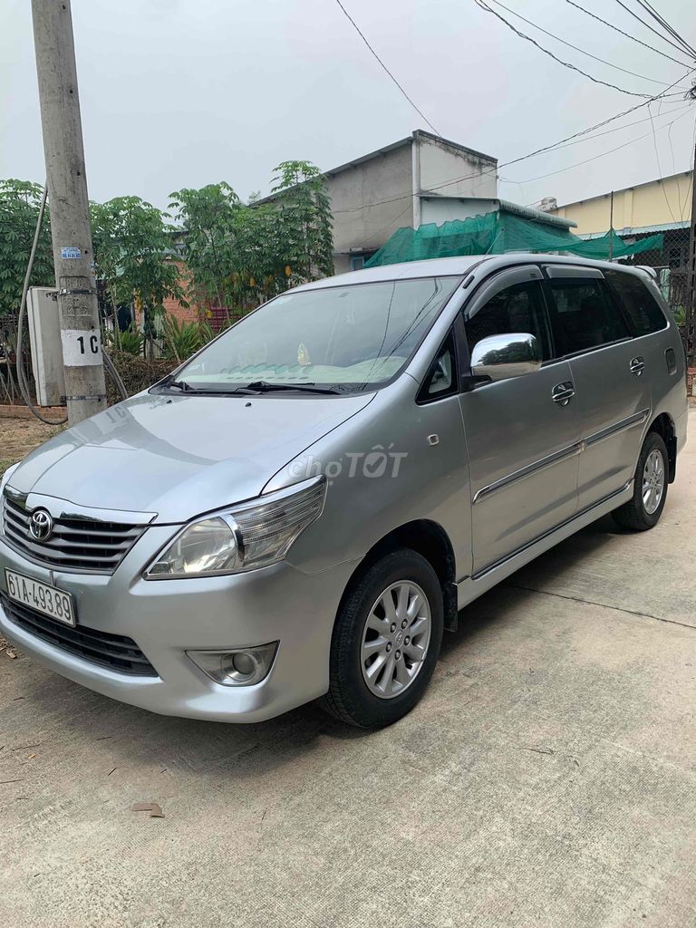 Toyota Innova 2013 số sàn