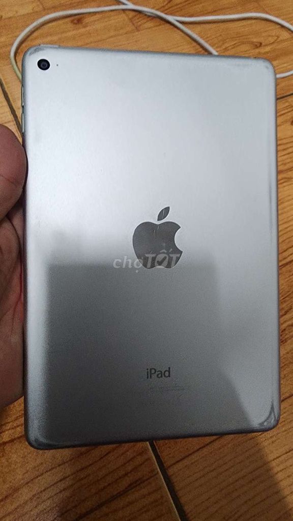 Apple iPad mini 4 128GB Bạc. Mua bán Máy tính bảng tại Quận Bình Thạnh Tp Hồ Chí Minh được đăng bởi Ha trường an hình 1