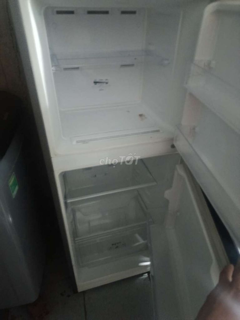 Tủ lạnh Samsung 200L Xám. Mua bán Tủ lạnh tại Huyện Trảng Bom Đồng Nai được đăng bởi nguyenquyettien hình 1