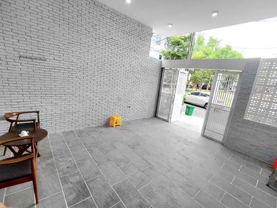 Rent · 3 bd · 176 м² · Quận Ngũ Hành Sơn, ул. Đường Đa Mặn 3